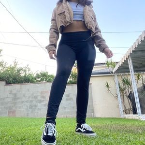 VICTORIA SPORT LEGGINGS 💗